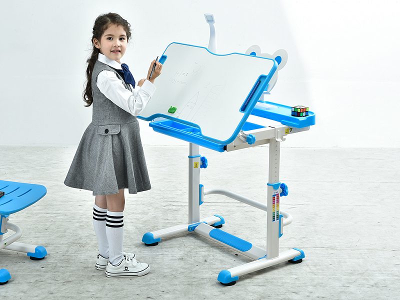 Комплект парта и стульчик Evo-kids BD-04 New XL Teddy (с лампой)